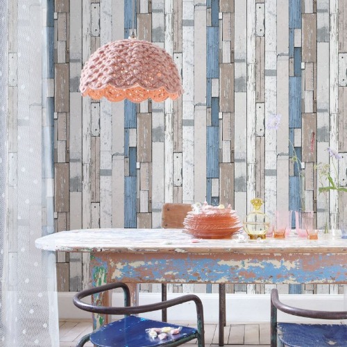 White and blue pallet wood wallpaper