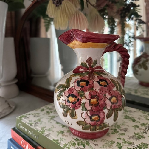 Hand Painting Bouquet Vase